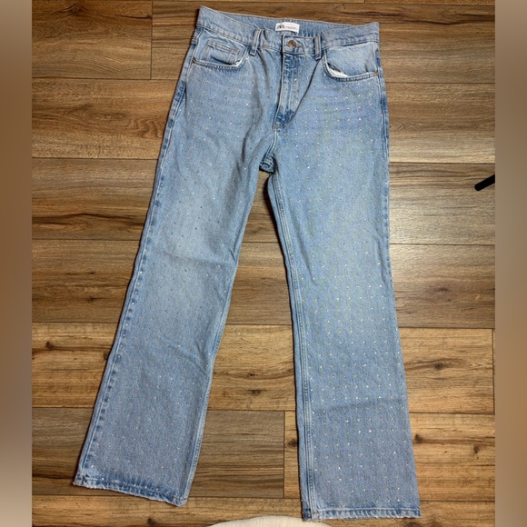 Zara high-waisted rhinestone blinged light-wash jeans - Picture 3 of 10